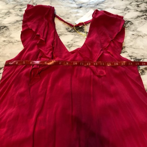 BCBG NWT Low Split Back Ruffle Flutter Sleeve Top Pink Sz Large - Picture 8 of 9